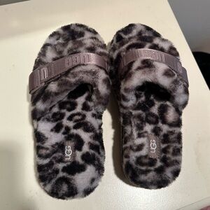 Ugh Fluffita Panther Slipper